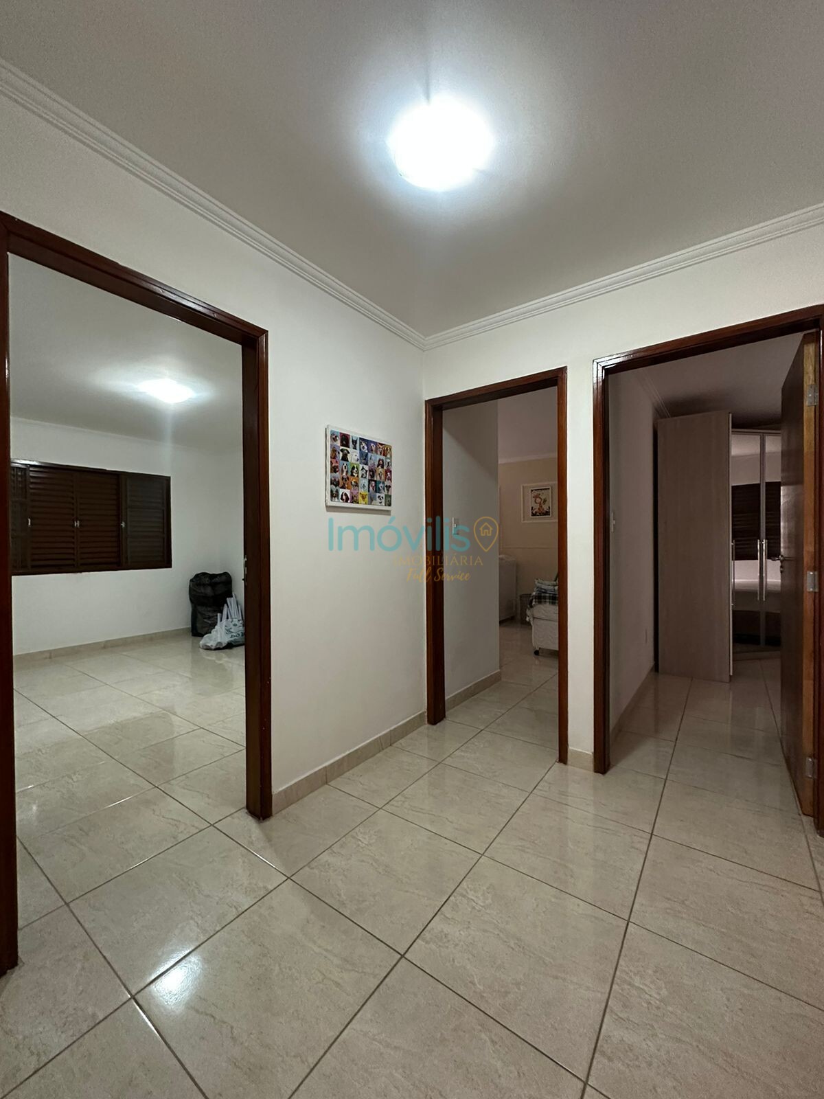 Casa para alugar com 3 quartos, 230m² - Foto 9