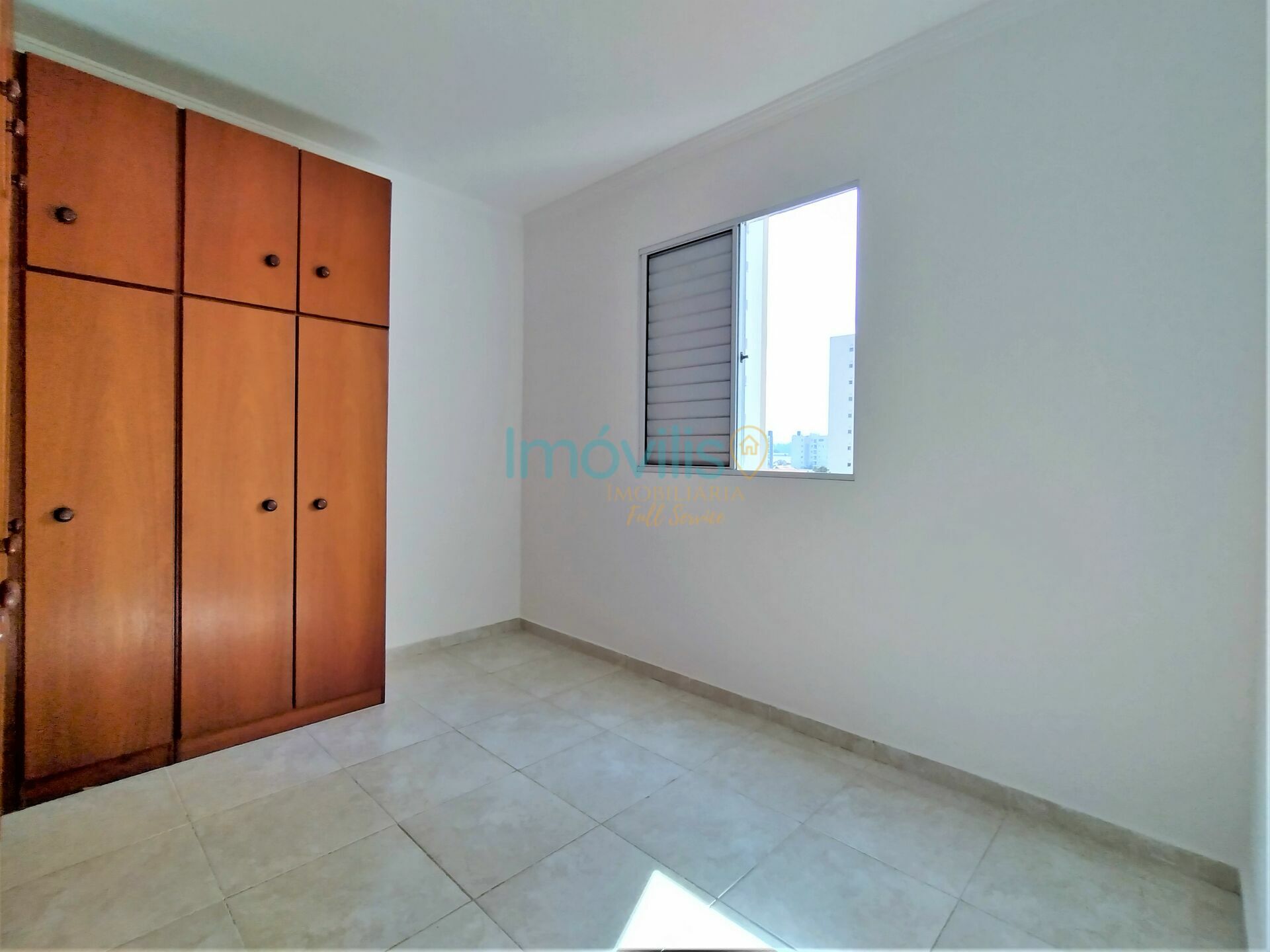 Apartamento à venda com 2 quartos, 70m² - Foto 7