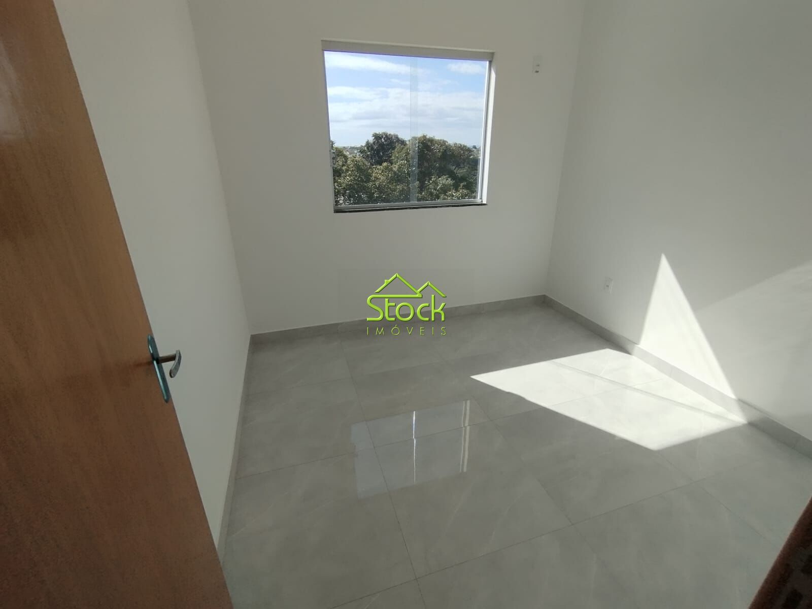 Casa à venda com 3 quartos, 180m² - Foto 9