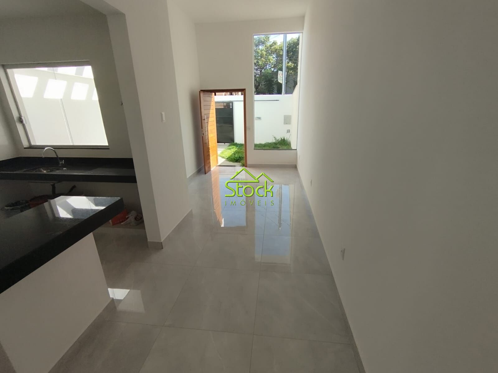 Casa à venda com 3 quartos, 180m² - Foto 11