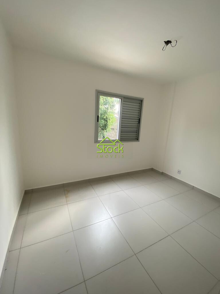 Apartamento à venda com 3 quartos, 83m² - Foto 11