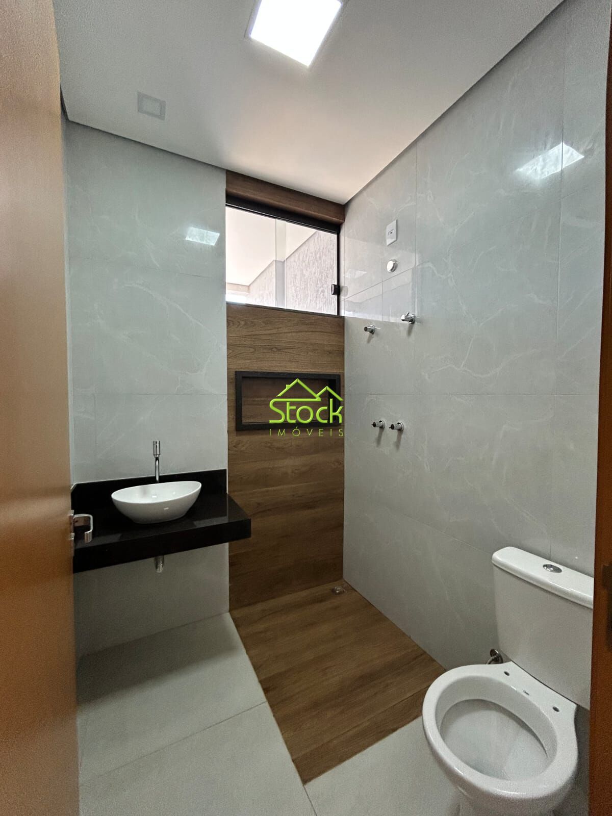 Casa à venda com 3 quartos, 319m² - Foto 12