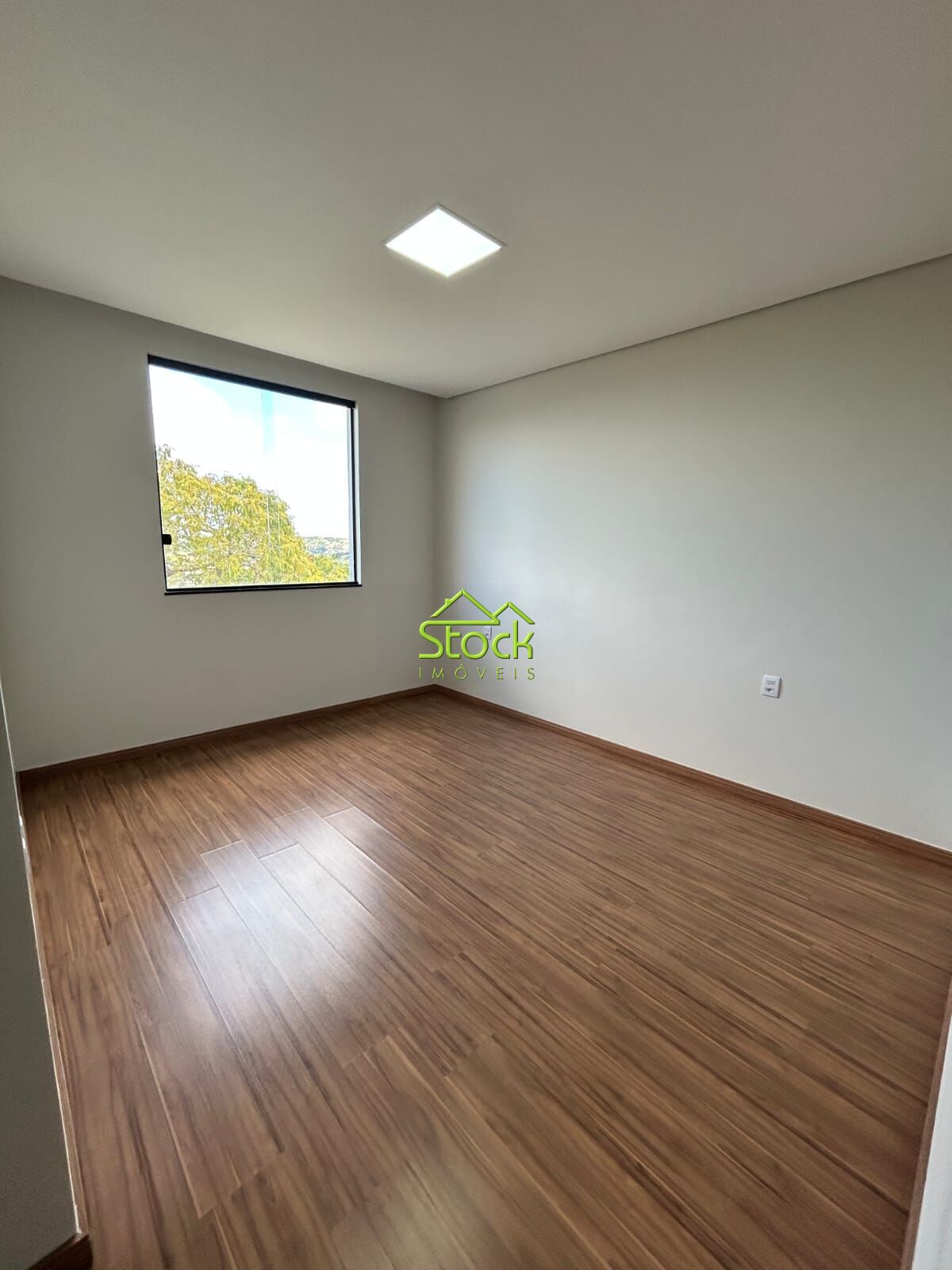 Casa à venda com 3 quartos, 319m² - Foto 6