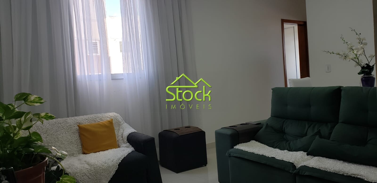 Apartamento à venda com 2 quartos, 57m² - Foto 3