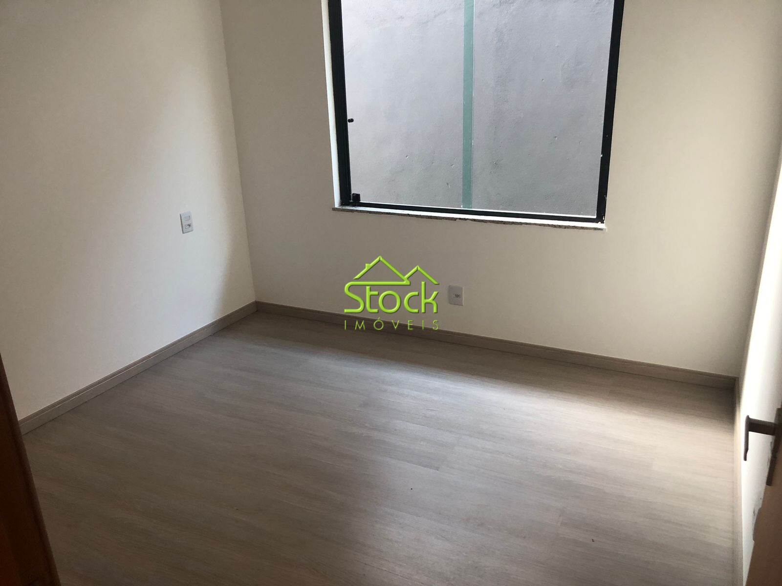 Casa à venda com 3 quartos, 300m² - Foto 3