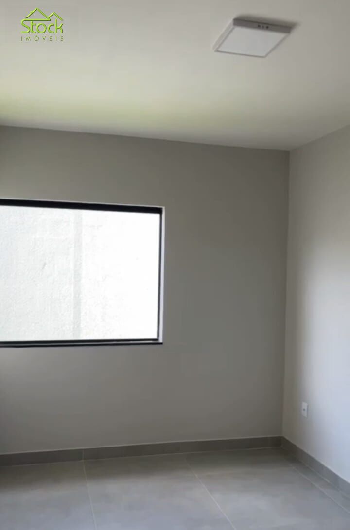 Casa à venda com 2 quartos, 190m² - Foto 12