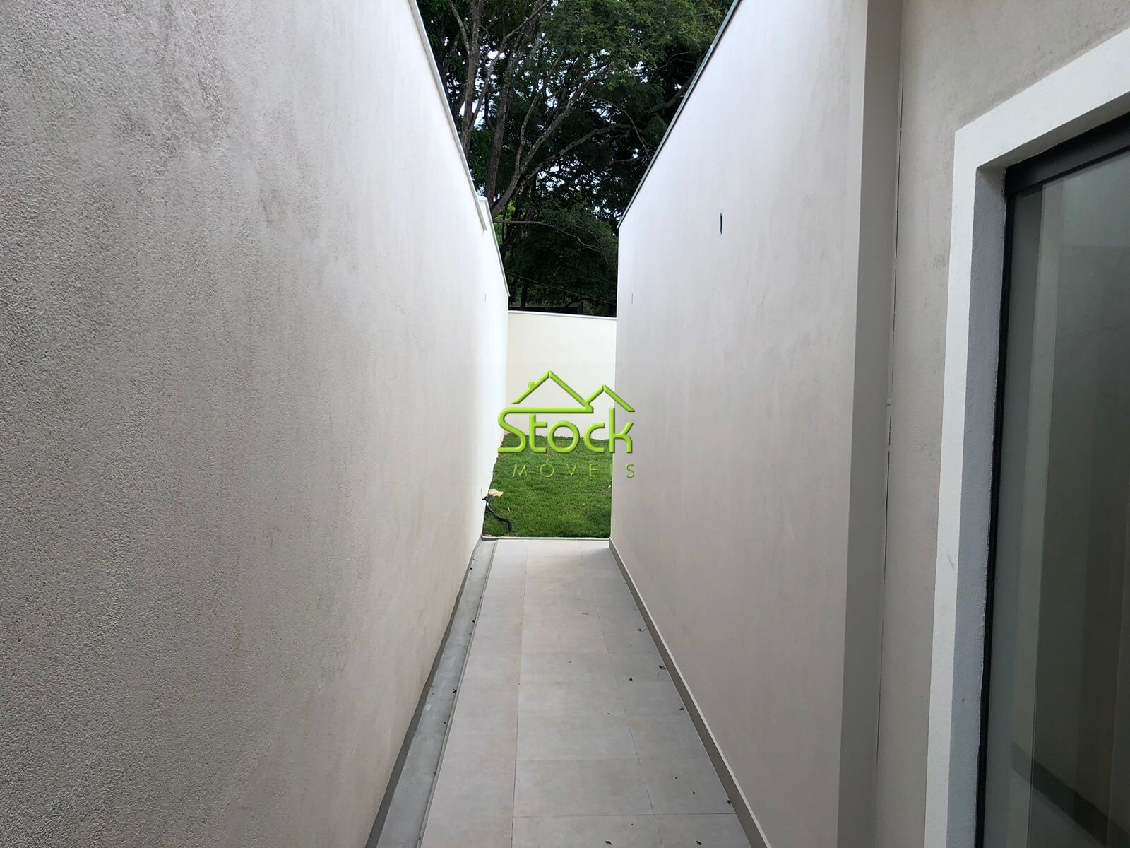 Casa à venda com 3 quartos, 300m² - Foto 15