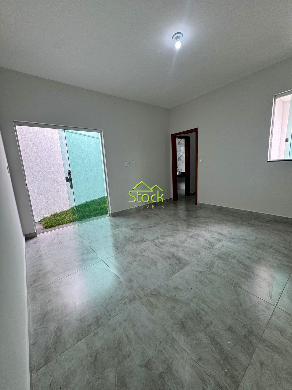 Casa à venda com 3 quartos, 235m² - Foto 9