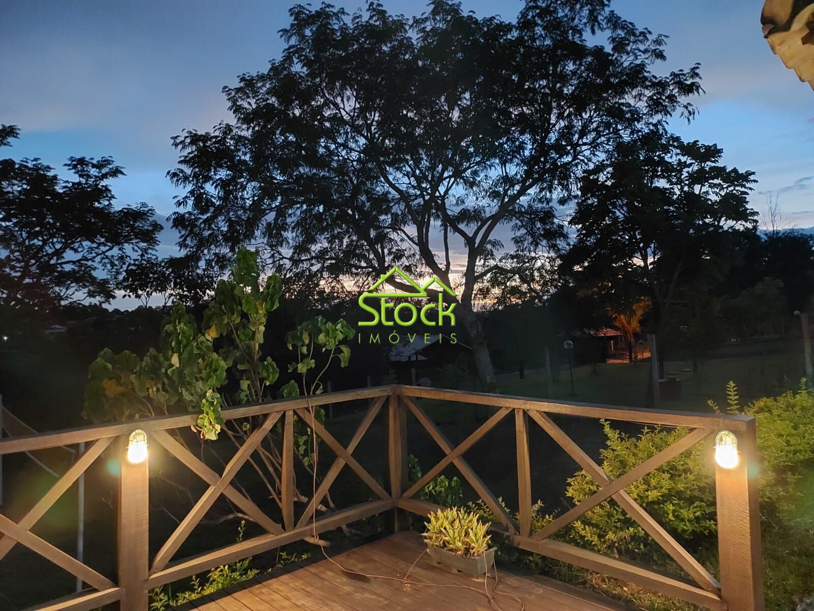 Casa de Condomínio à venda com 4 quartos, 2000m² - Foto 3