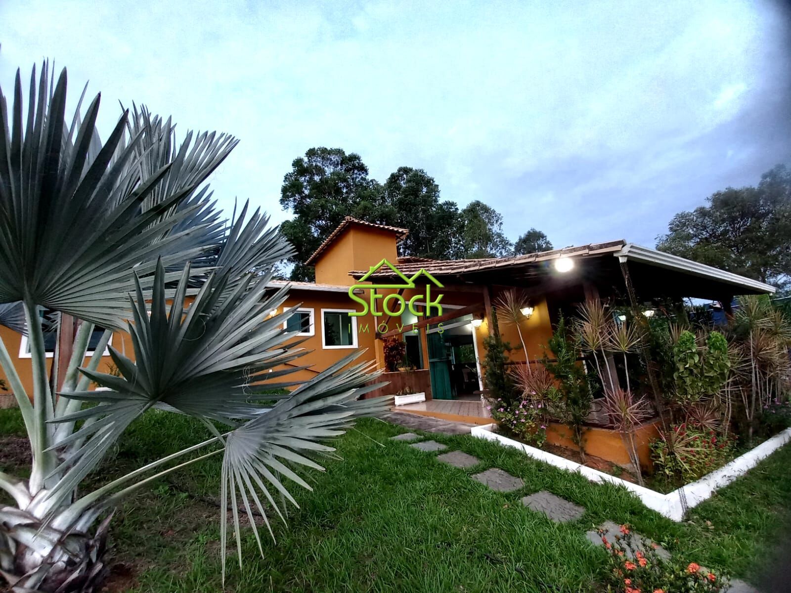 Casa de Condomínio à venda com 4 quartos, 2000m² - Foto 4