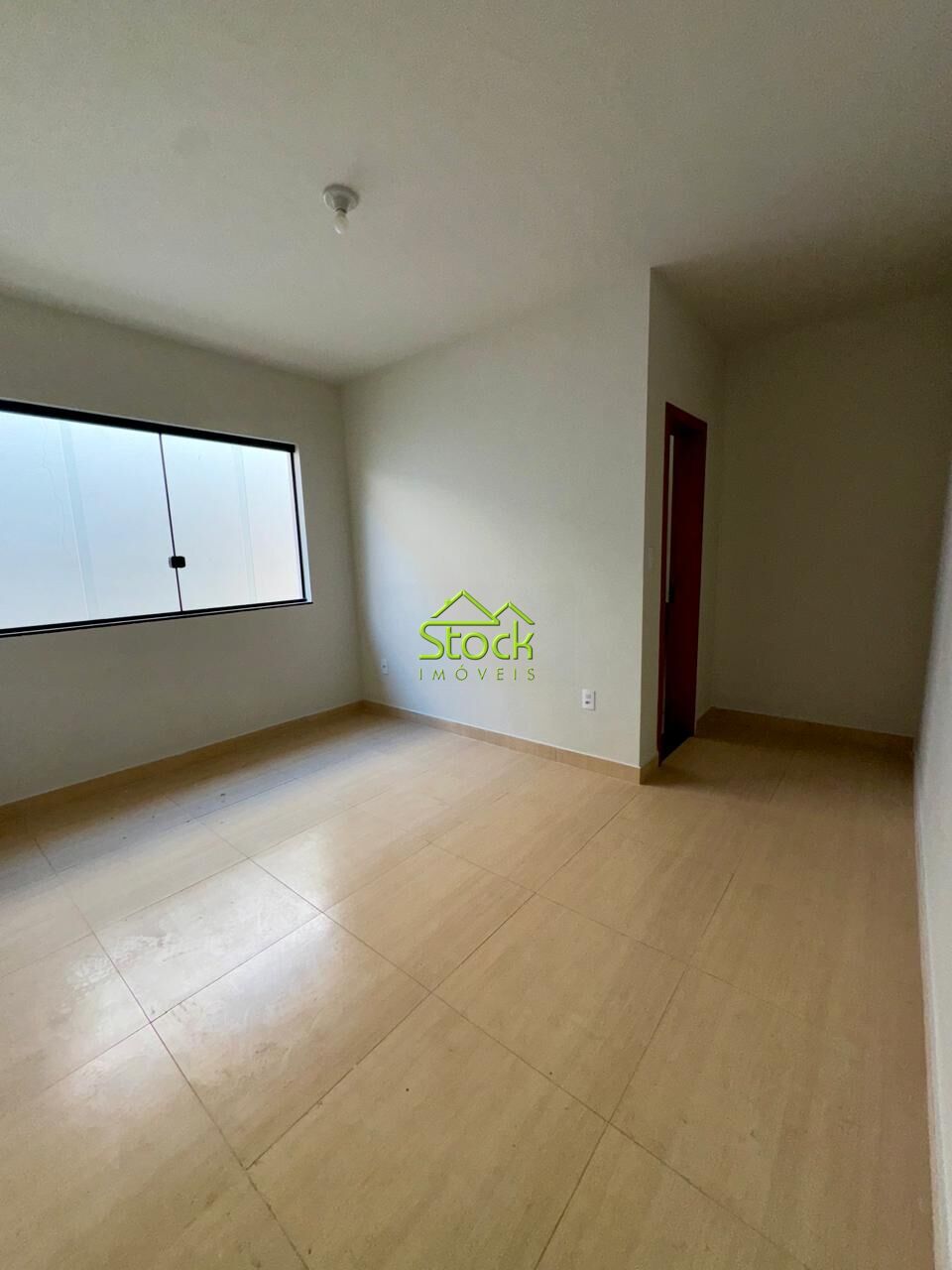 Casa à venda com 3 quartos, 180m² - Foto 7