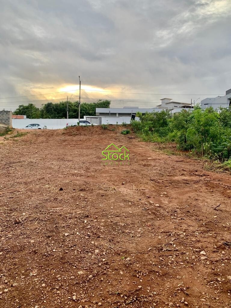 Terreno à venda, 360m² - Foto 1