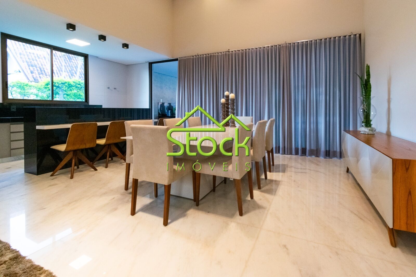 Casa de Condomínio à venda com 4 quartos, 1600m² - Foto 12