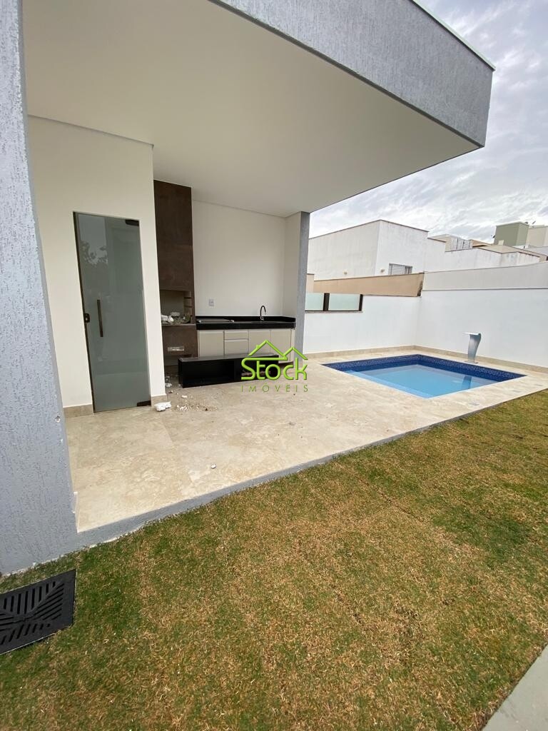 Casa de Condomínio à venda com 4 quartos, 262m² - Foto 18