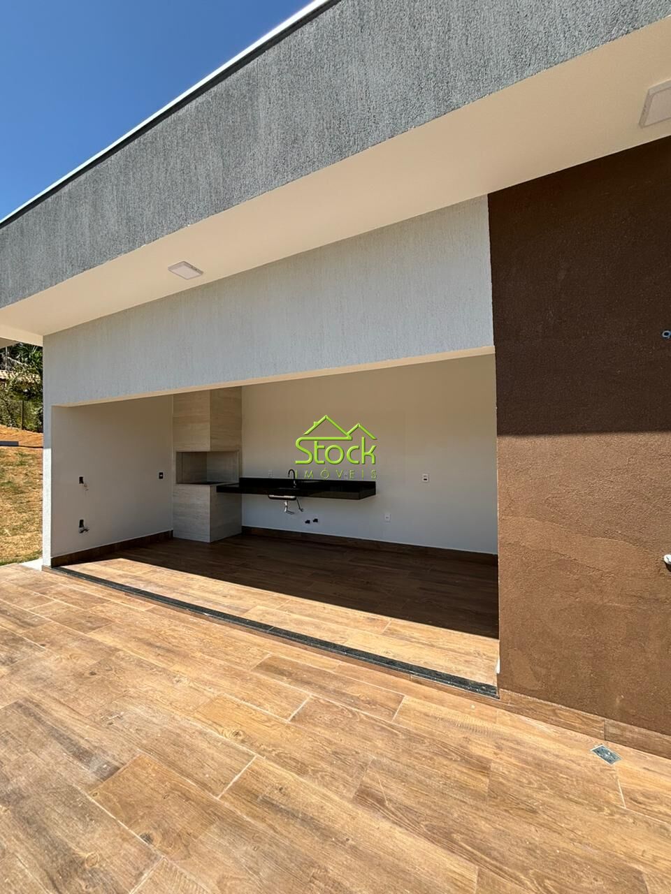 Casa de Condomínio à venda com 3 quartos, 1000m² - Foto 2