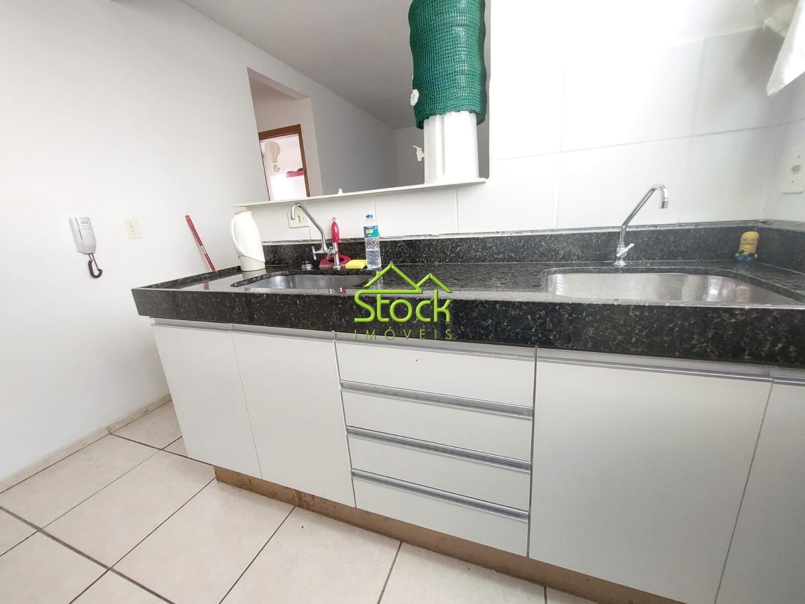 Apartamento à venda com 2 quartos, 44m² - Foto 9