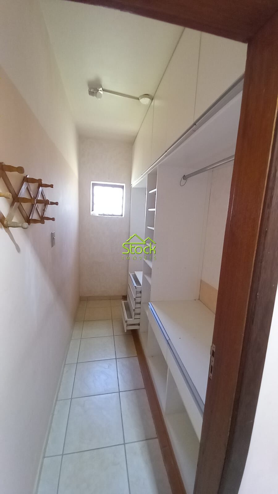 Casa à venda com 3 quartos, 1000m² - Foto 6