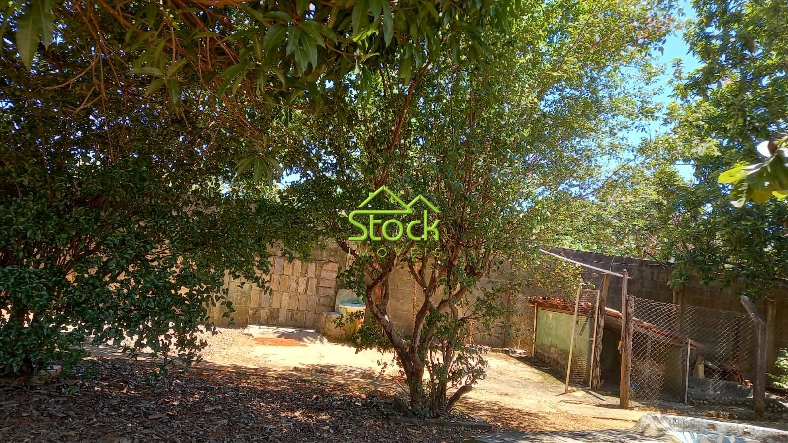 Casa à venda com 3 quartos, 1000m² - Foto 18