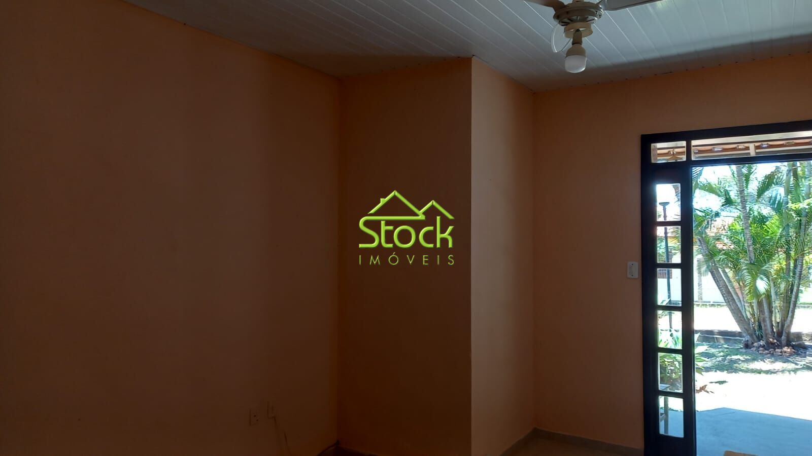 Casa à venda com 3 quartos, 1000m² - Foto 4
