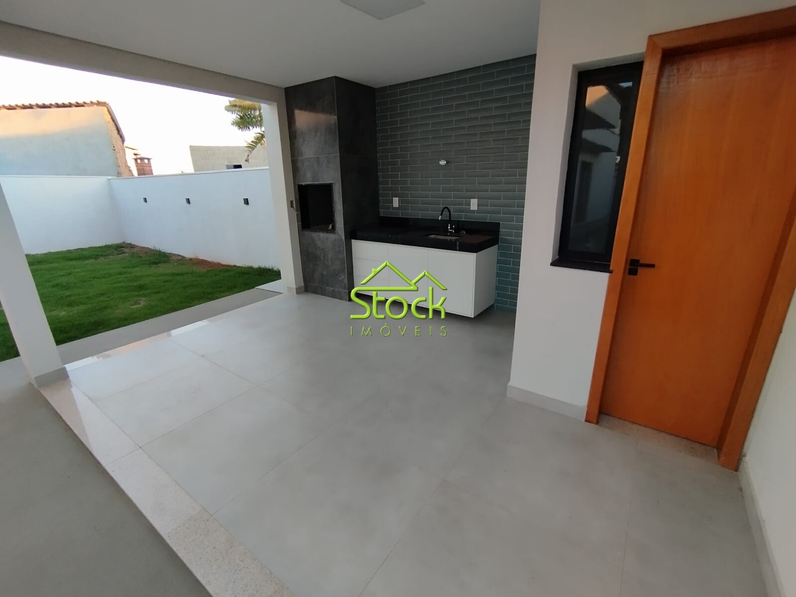 Casa à venda com 4 quartos, 420m² - Foto 16