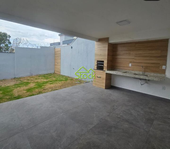 Casa à venda com 3 quartos, 180m² - Foto 19