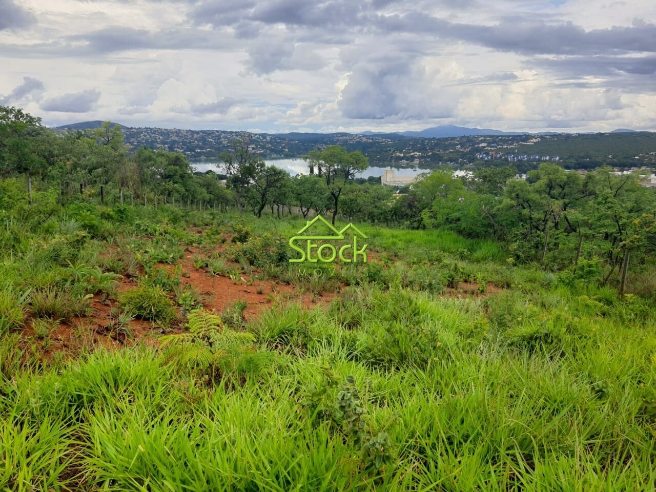 Terreno à venda, 814m² - Foto 1