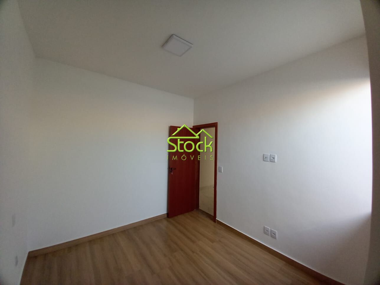 Casa à venda com 3 quartos, 180m² - Foto 18