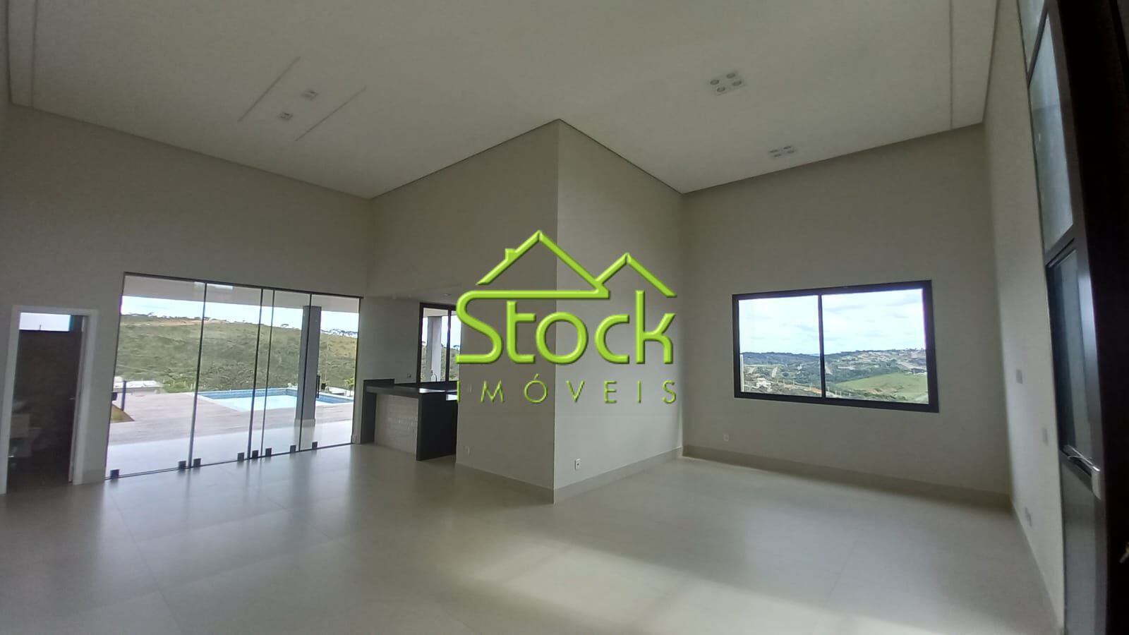 Casa de Condomínio à venda com 4 quartos, 1000m² - Foto 9