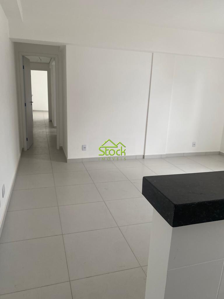 Apartamento à venda com 3 quartos, 93m² - Foto 9