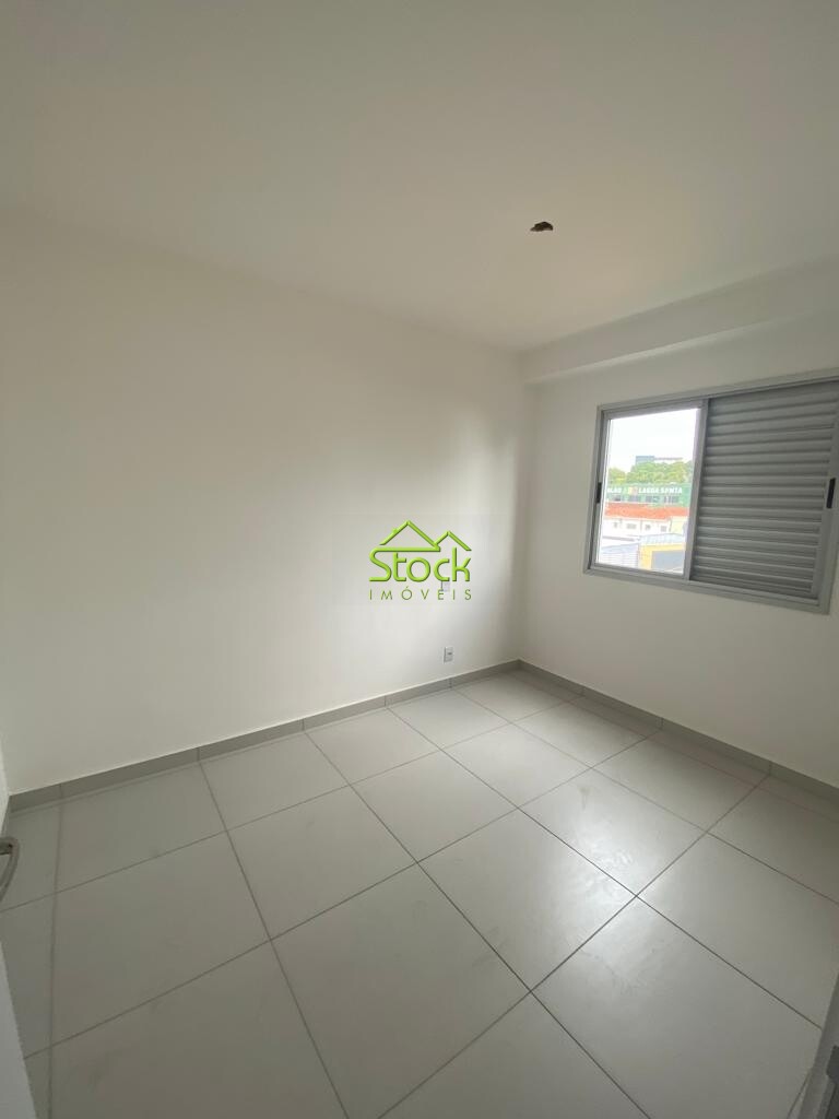 Apartamento à venda com 3 quartos, 93m² - Foto 4