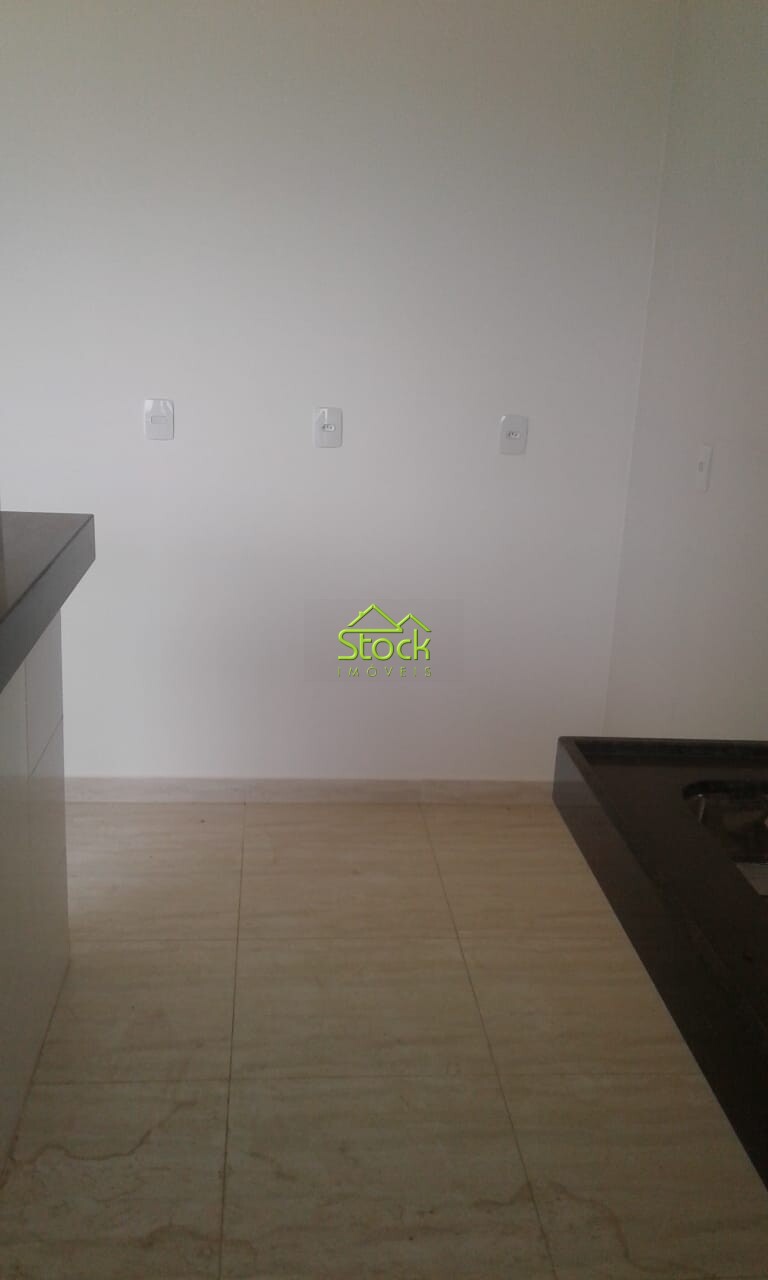 Apartamento à venda com 3 quartos, 80m² - Foto 18