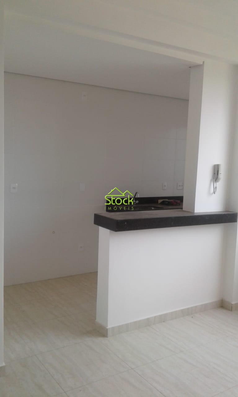 Apartamento à venda com 3 quartos, 80m² - Foto 13