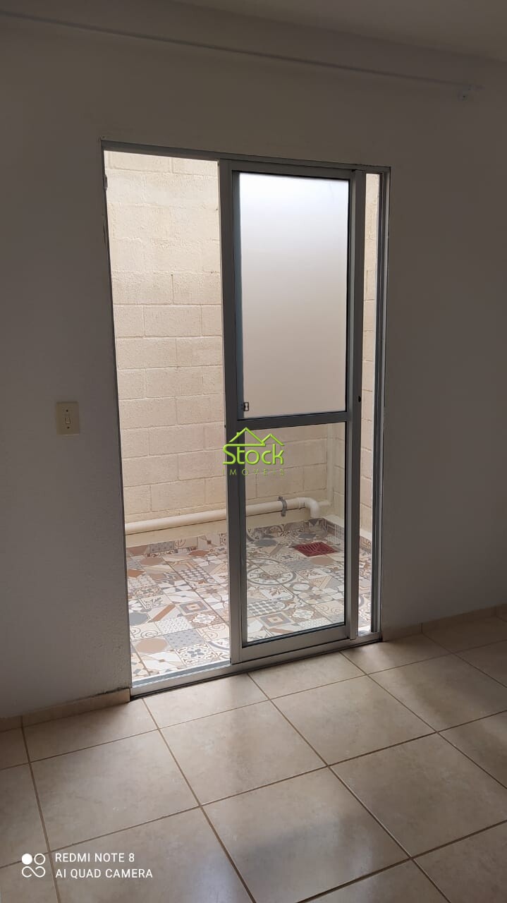 Apartamento à venda com 2 quartos, 42m² - Foto 15