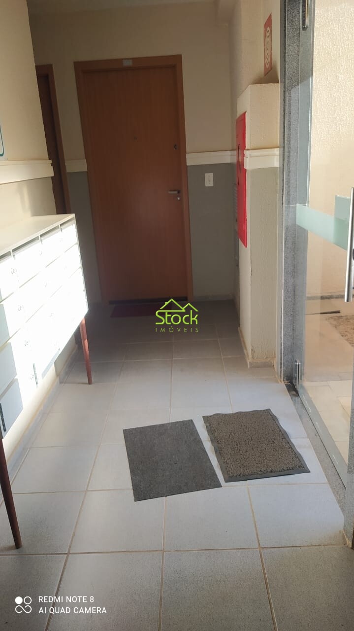 Apartamento à venda com 2 quartos, 42m² - Foto 9