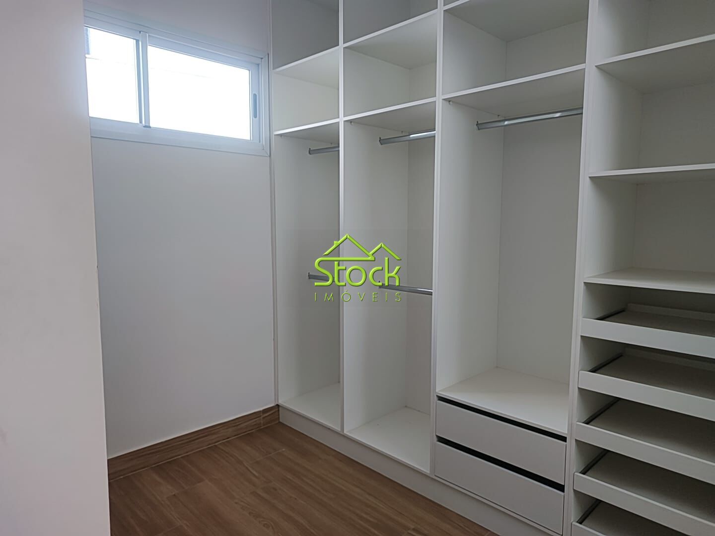 Casa de Condomínio à venda com 3 quartos, 360m² - Foto 17