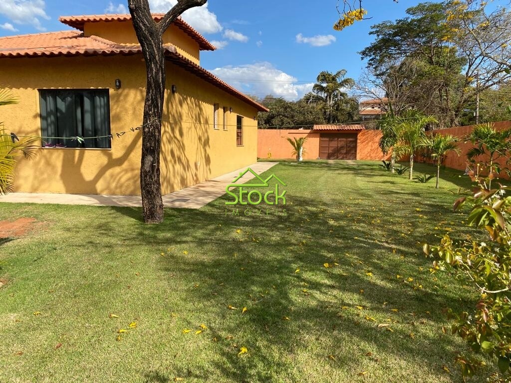 Casa à venda com 4 quartos, 1300m² - Foto 24