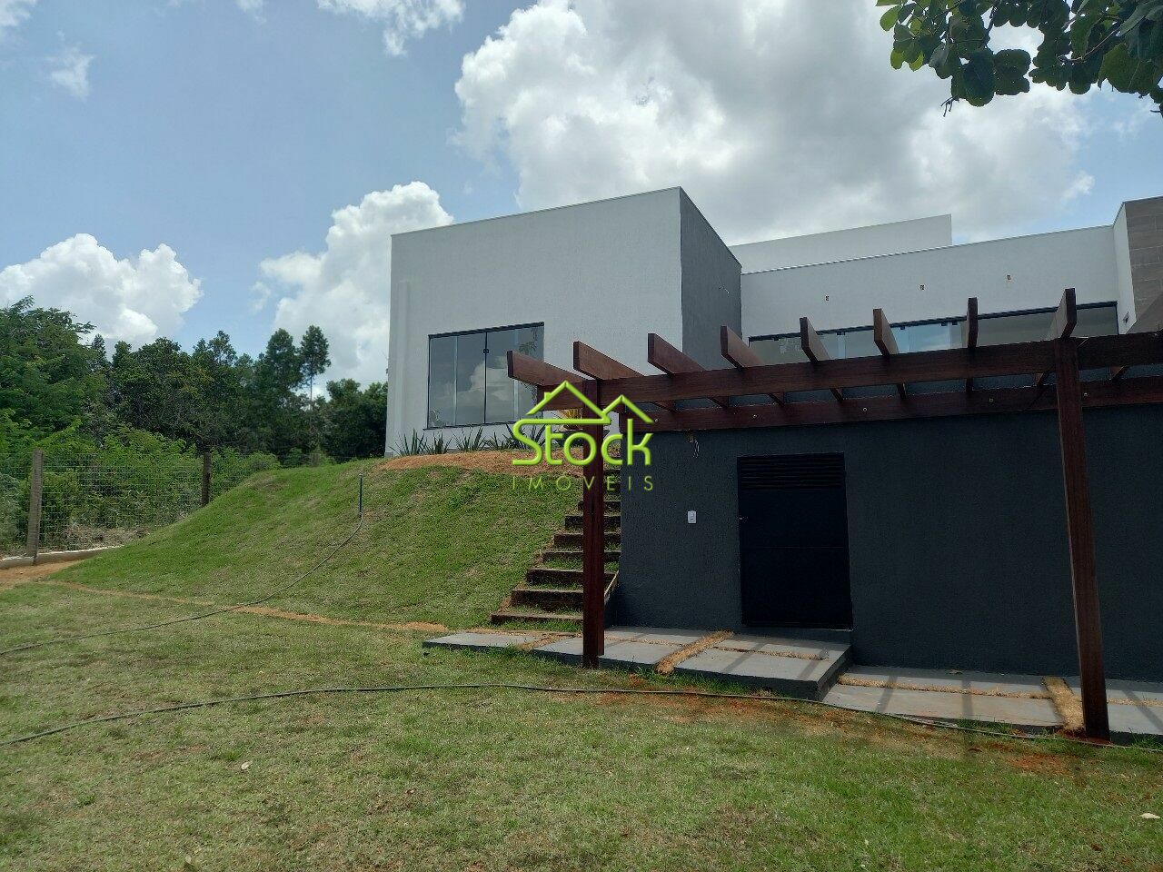 Casa de Condomínio à venda com 3 quartos, 1000m² - Foto 25