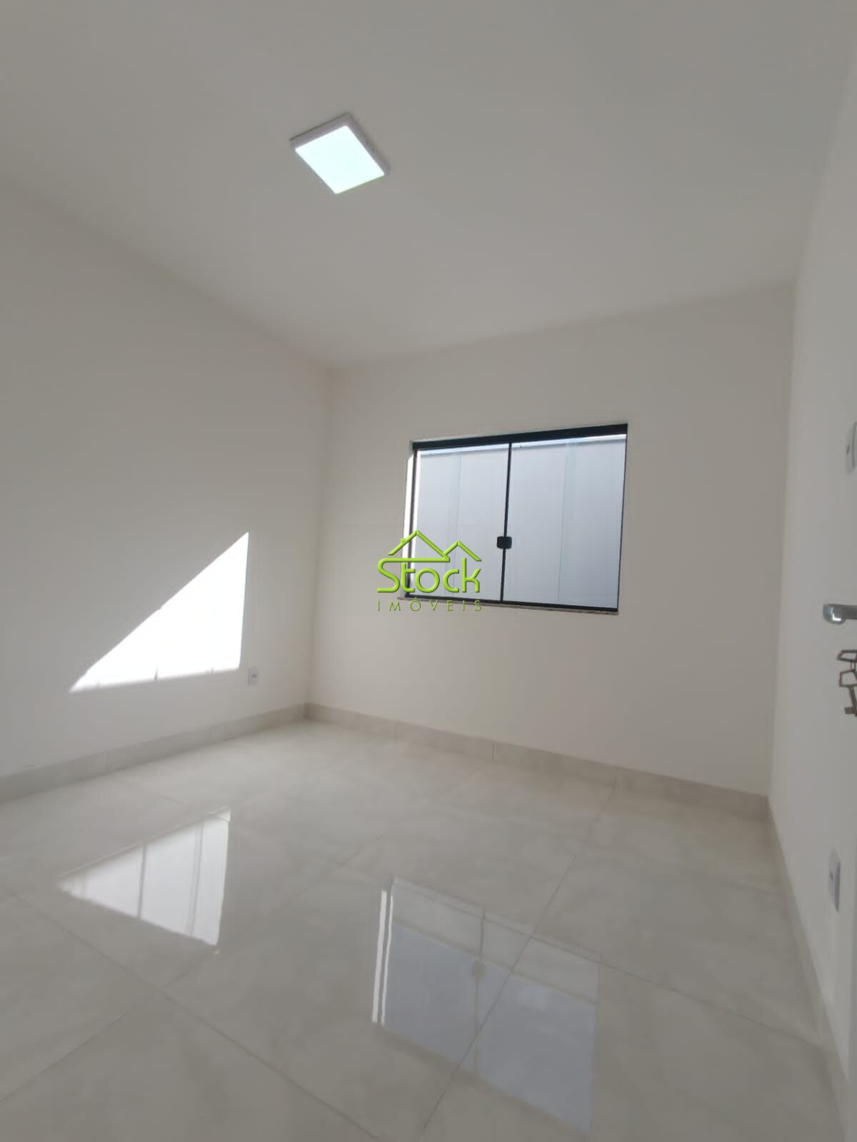 Casa à venda com 3 quartos, 180m² - Foto 24