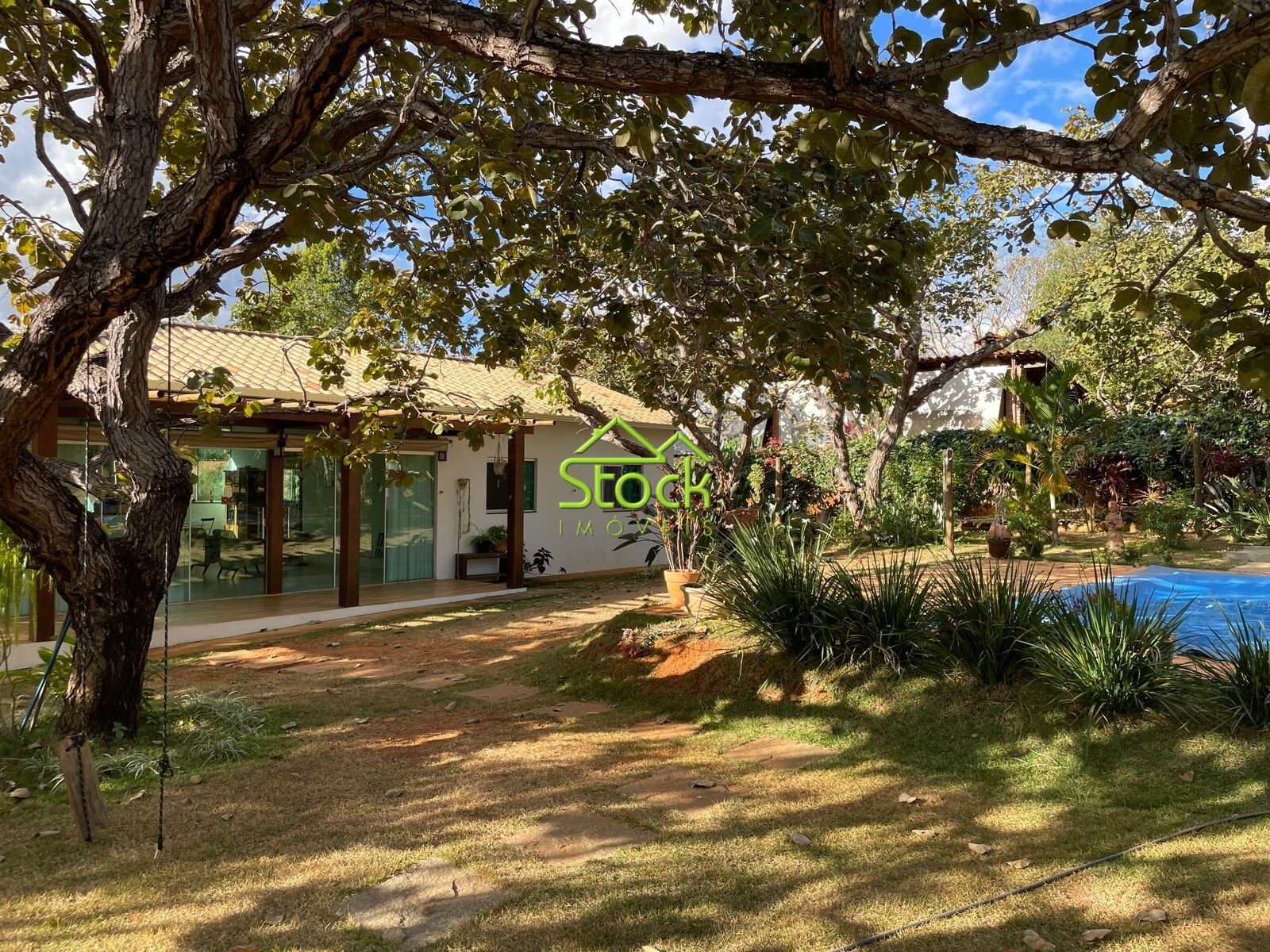 Casa de Condomínio à venda com 2 quartos, 2002m² - Foto 4