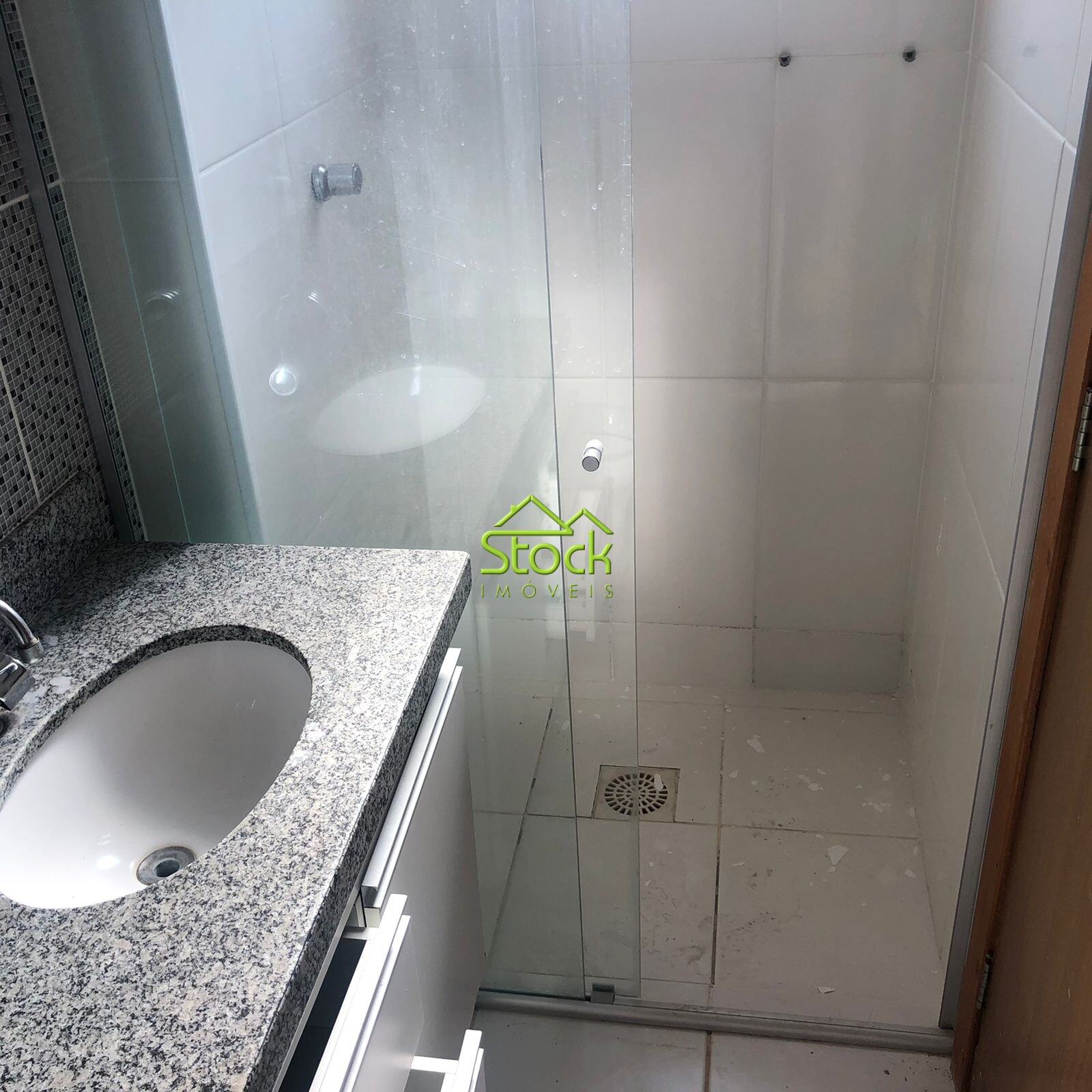 Apartamento à venda com 2 quartos, 57m² - Foto 12