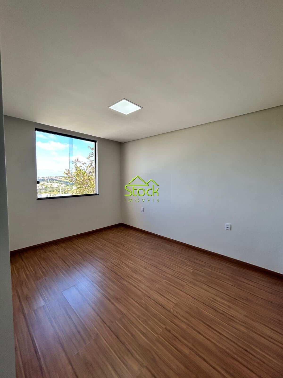 Casa à venda com 4 quartos, 243m² - Foto 15