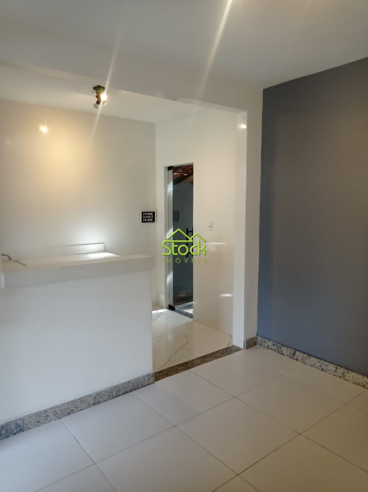 Casa à venda com 2 quartos, 190m² - Foto 9