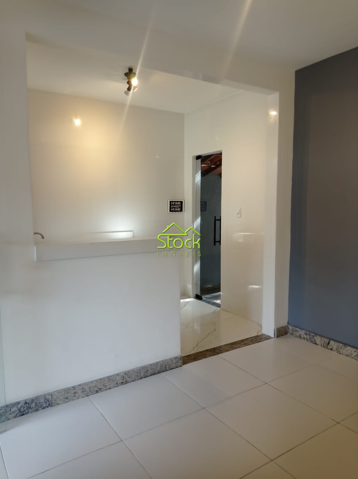 Casa à venda com 2 quartos, 190m² - Foto 10