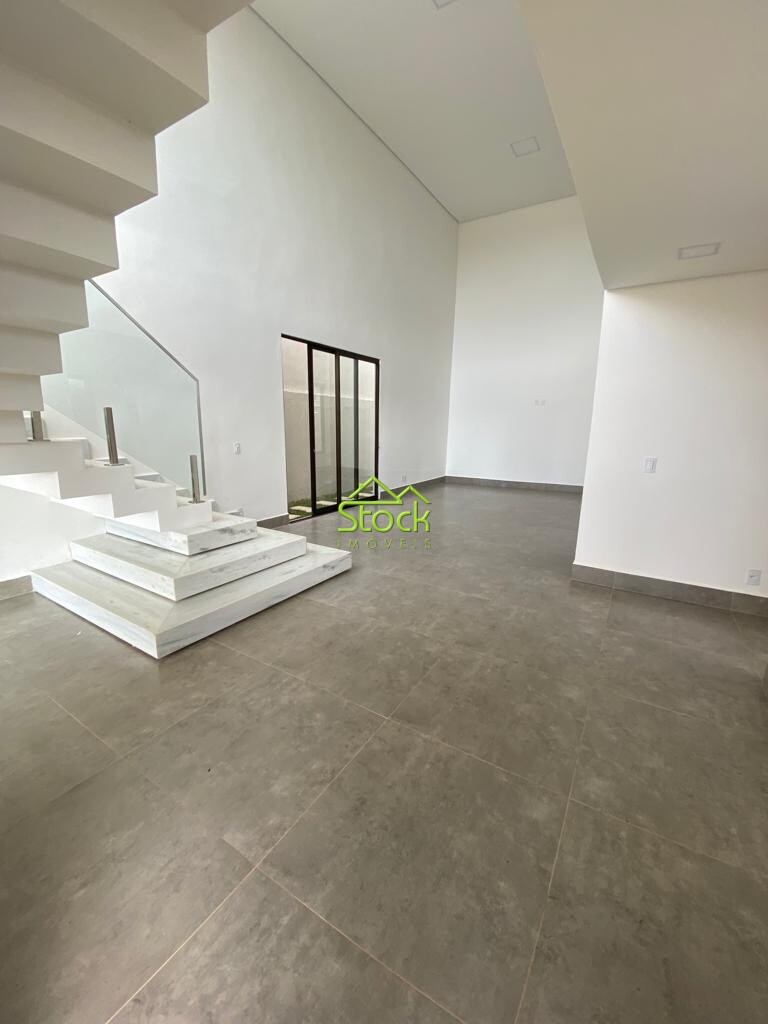 Casa de Condomínio à venda com 4 quartos, 360m² - Foto 11