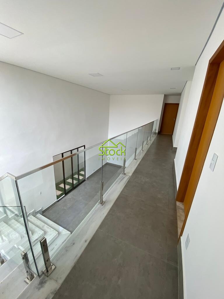 Casa de Condomínio à venda com 4 quartos, 360m² - Foto 21