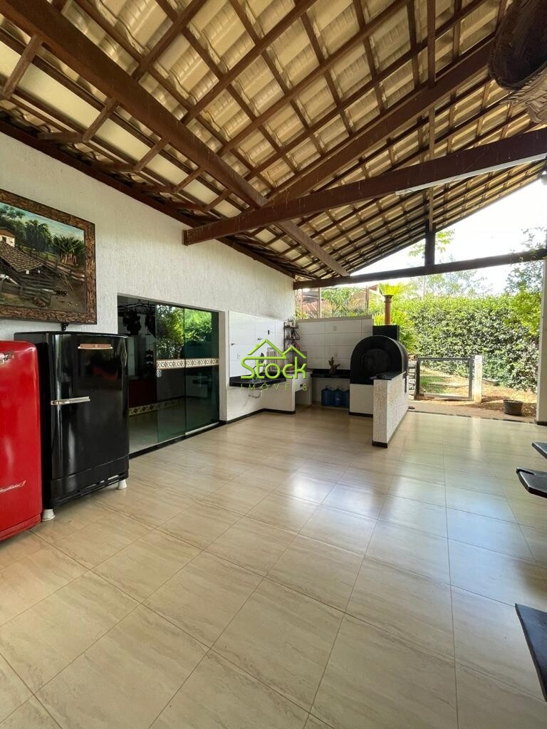 Casa de Condomínio à venda com 6 quartos, 1785m² - Foto 4