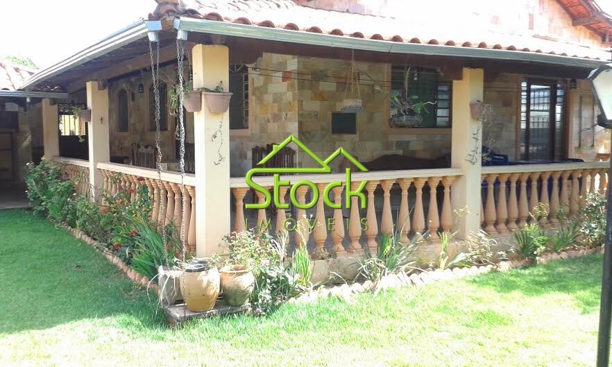 Sítio à venda com 5 quartos, 2160m² - Foto 4