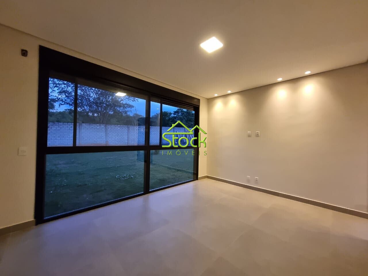 Casa de Condomínio à venda com 4 quartos, 1000m² - Foto 17