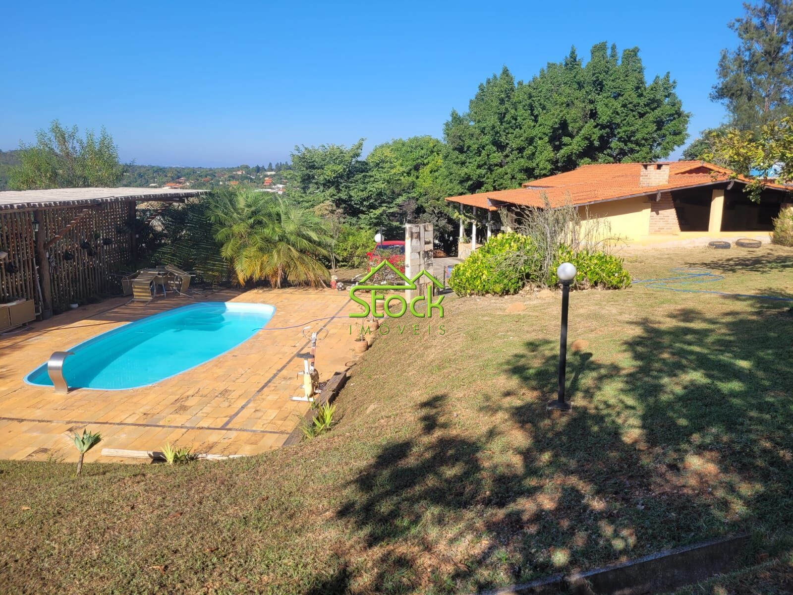 Casa de Condomínio à venda com 3 quartos, 170m² - Foto 1