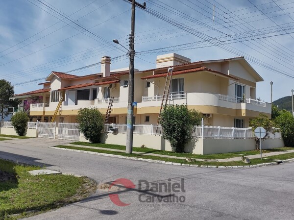 Imobiliária Nakamura Itapoá - Cambijú - Avenida Celso Ramos, 440